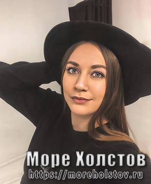 Девушка в шляпе
